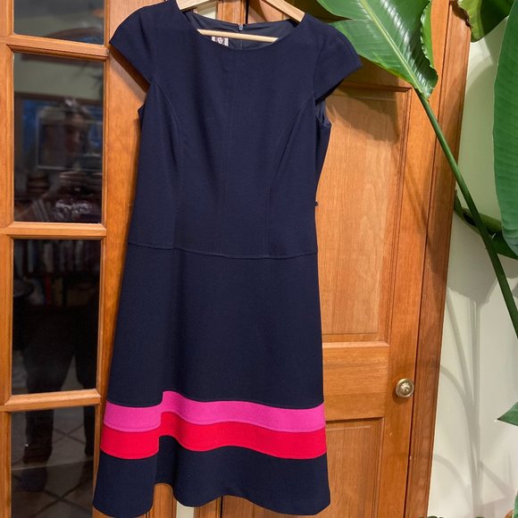 Anne Klein AK Blue Color Banded Hem Swing Career Dress, size 4 - Picture 2 of 6